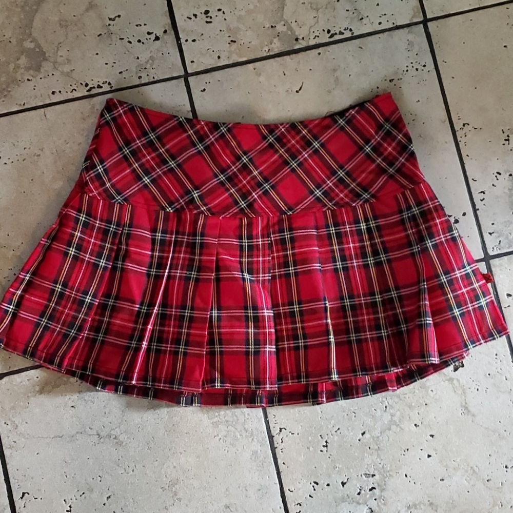 Tripp red plaid skirt